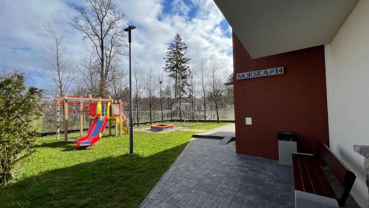 Resort Apartamenty Klifowa Rewal 55 Екстериор снимка